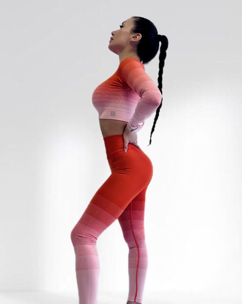 Костюм для фитнеса женский LILAFIT оранжевый градиент размер S LFS000093 фото